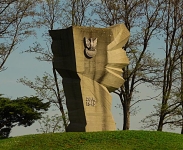 Pomnik bitw pod Budziszynem w Dolinie Śmierci