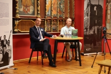 Wykład dr hab. Damiana Markowskiego prowadzony przez dr Piotra Olechowskiego