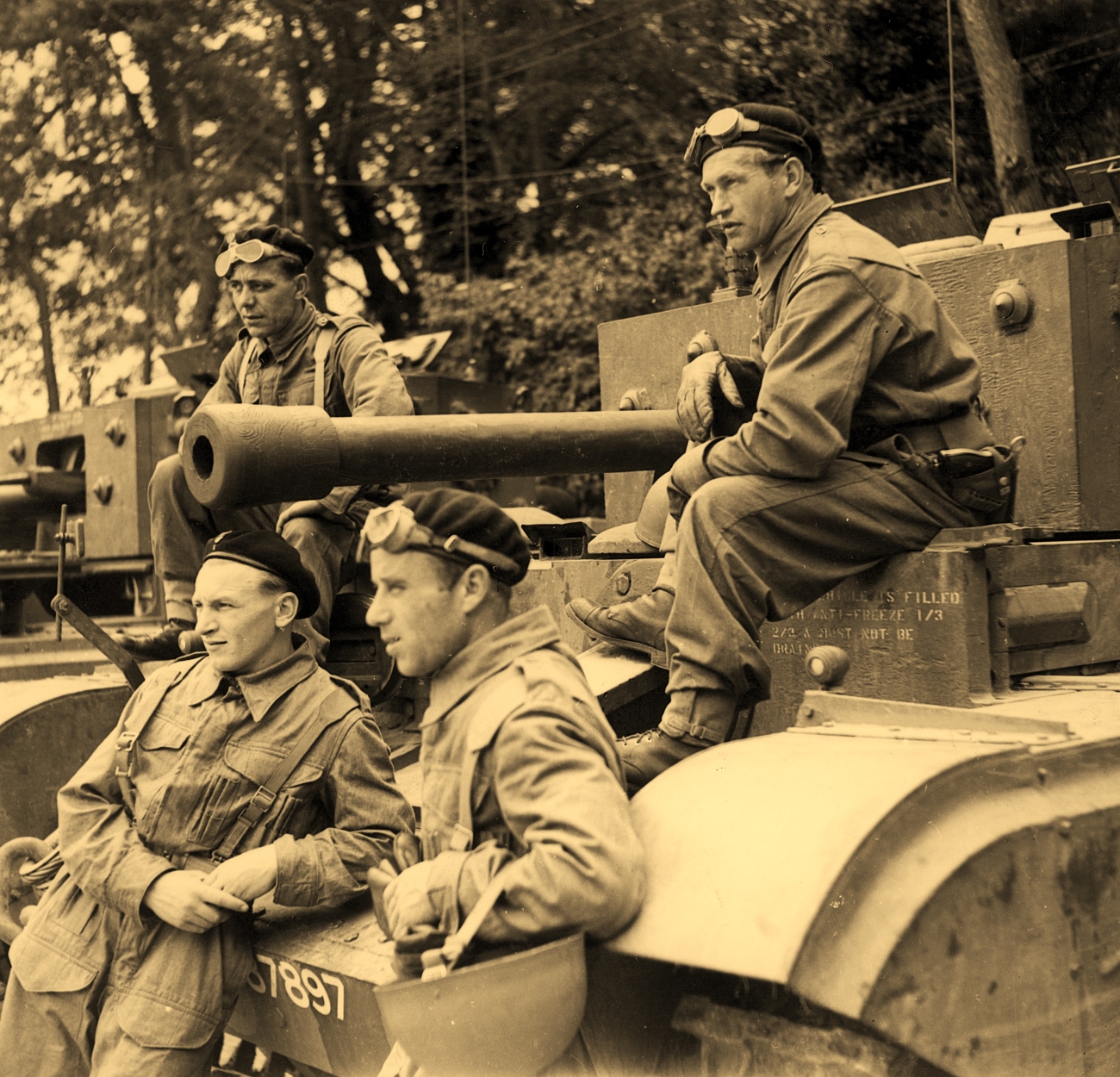 Czołgiści z Dywizji Maczka