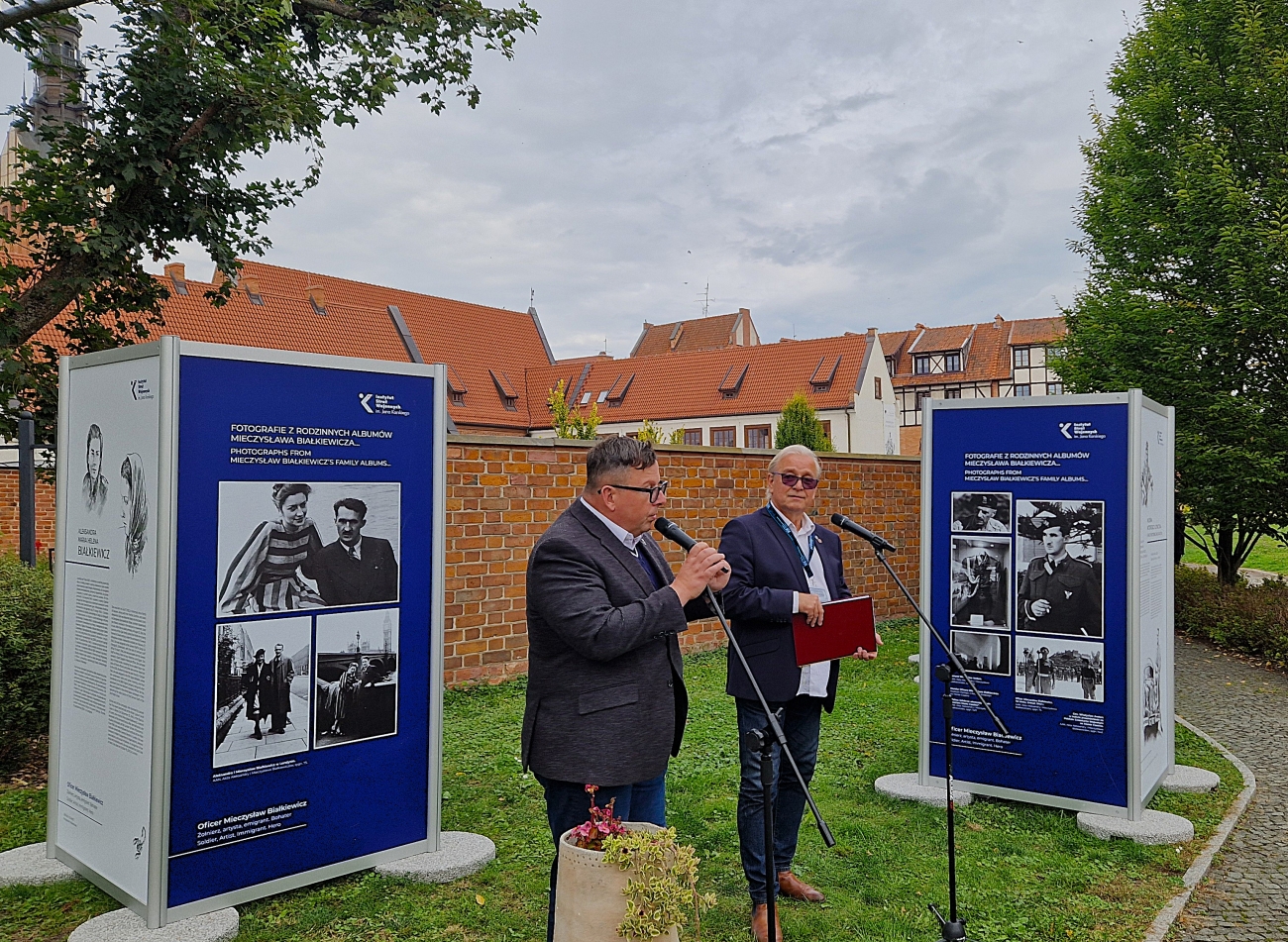 Wystawa Białkiewicza w Elblągu 1